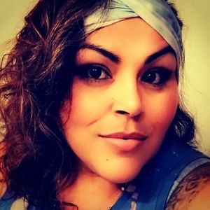 Meet your Posher, Caridad